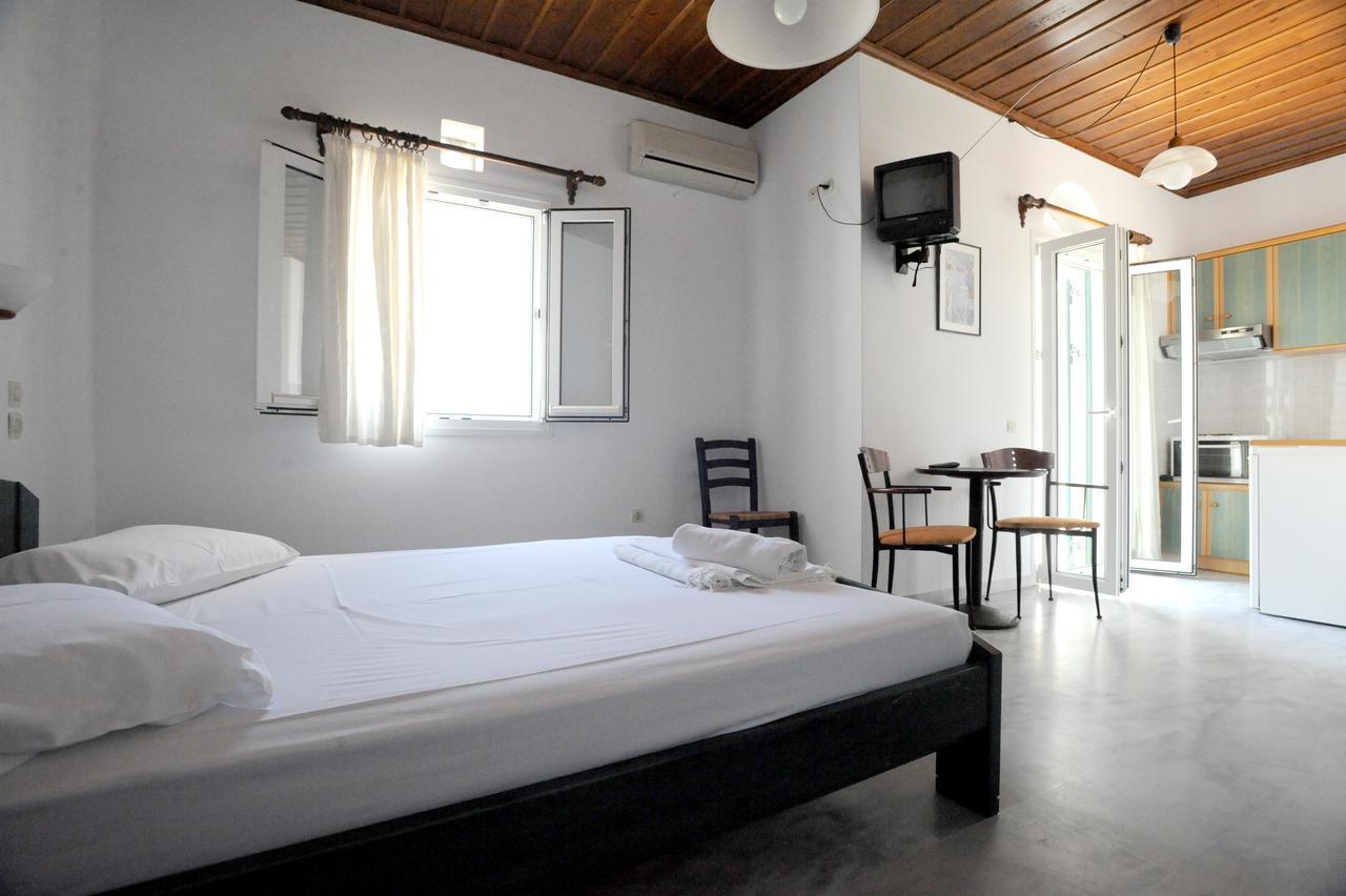 Carlo Bungalows Agios Ioannis  Exterior foto